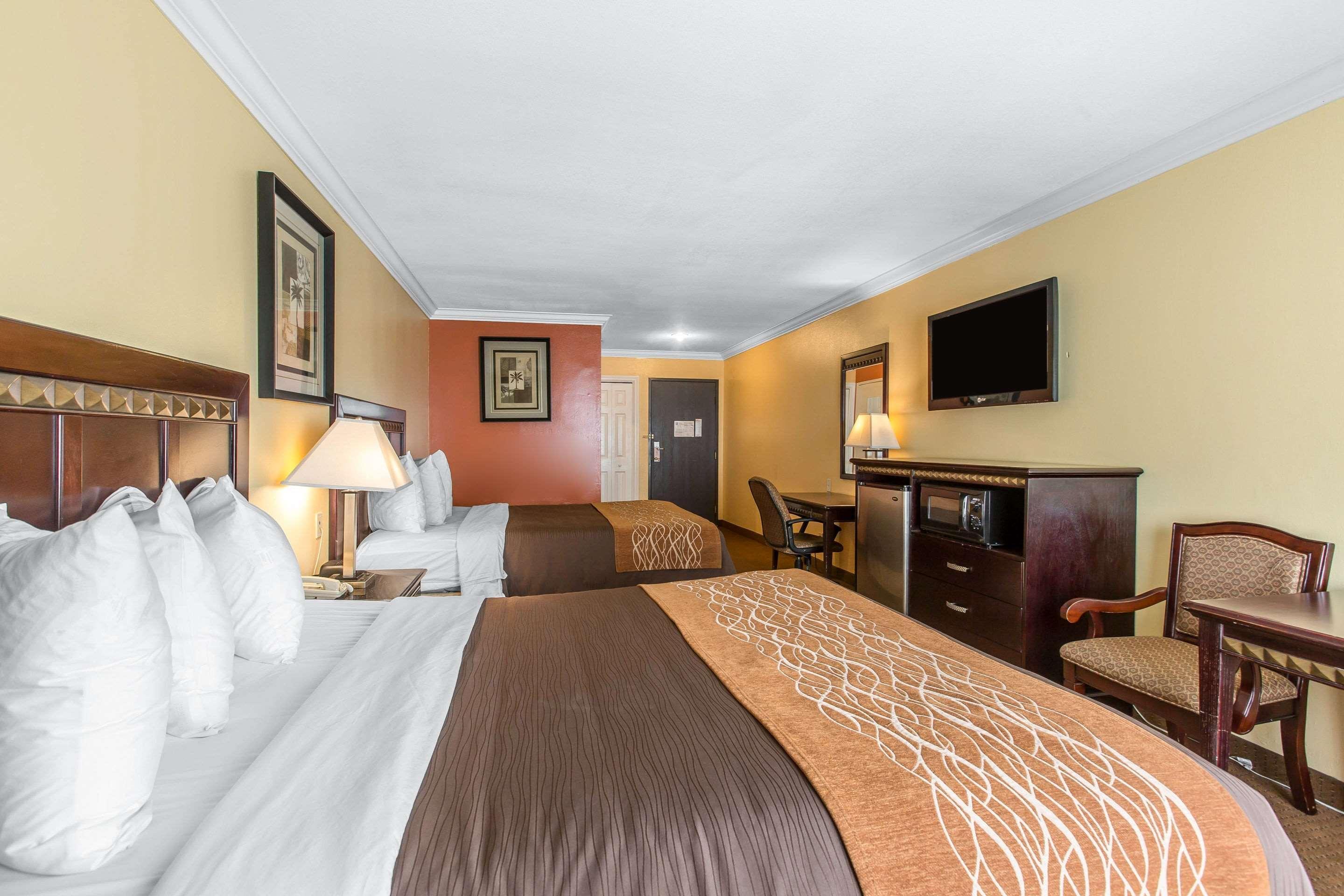 Quality Inn & Suites Bell Gardens-Los Angeles מראה חיצוני תמונה